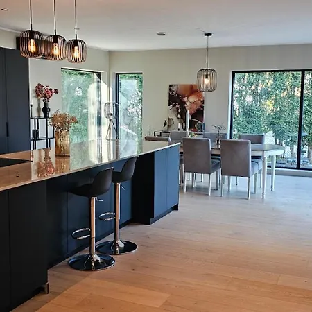 Beautifull House With 7 Bedrooms