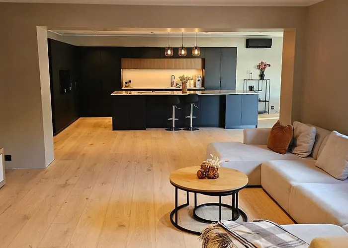 Beautifull House With 7 Bedrooms
